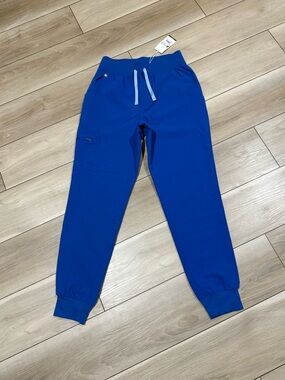 Small nwt figs high waisted Zamora jogger scrub pants